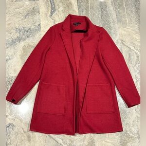 41 Hawthorn Red Coat